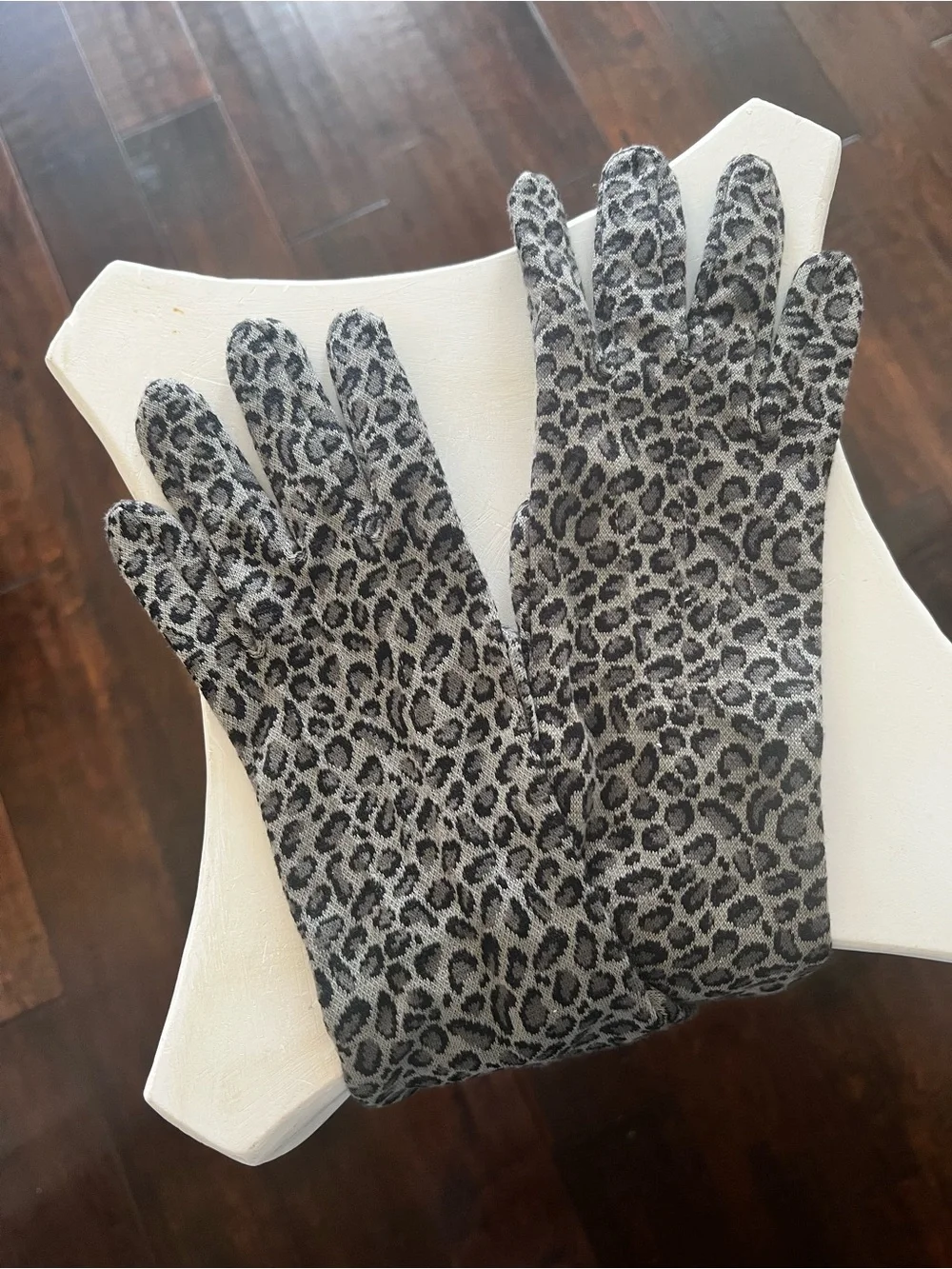 Gray/Black Leopard-Print Stretchy Knit Unlined Long Gloves.